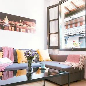  Apartamento Con Encanto En Patio Sevillano España